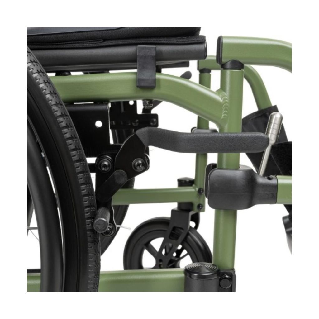 FRODO 46 cm | Ultralet kørestol - TOPMODEL | Kun 11,4 kg